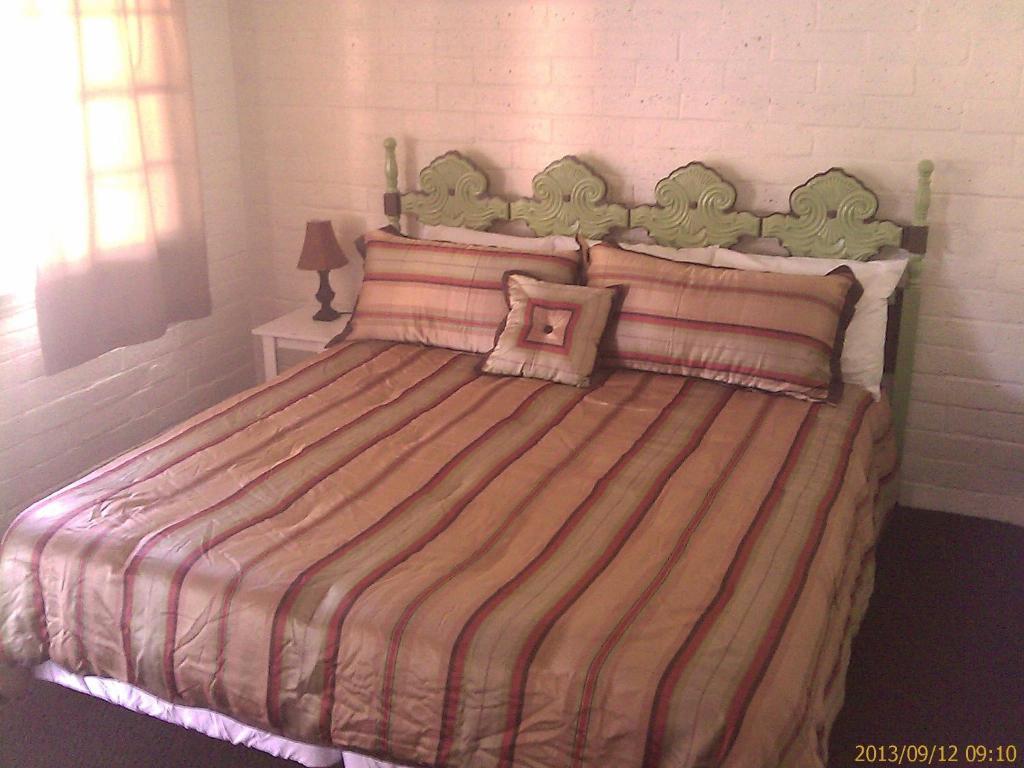 טהאצ'פי Ranch Motel חדר תמונה