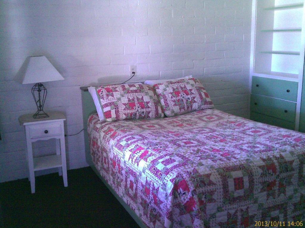 טהאצ'פי Ranch Motel חדר תמונה